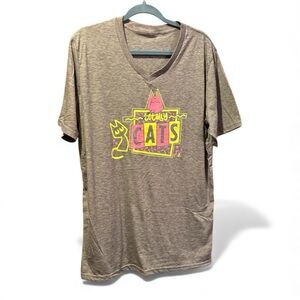 Gray totally cats 80s graphic v-neck tee Large